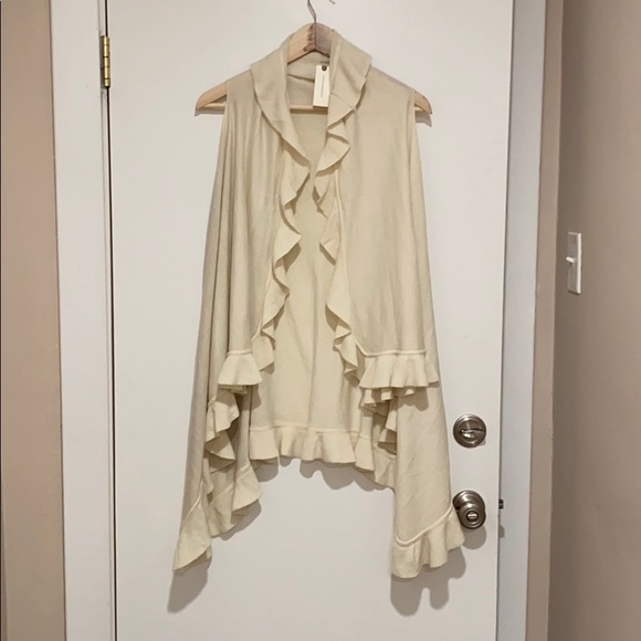 Sleeveless White Anthropology Cardigan - Picture 1 of 4